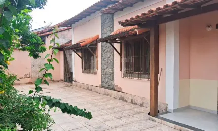 Casa à venda no bairro XV de Novembro em Araruama/RJ