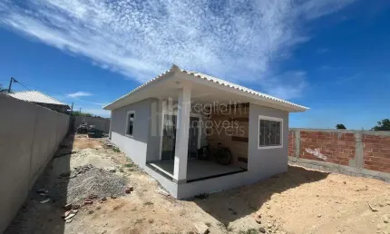 Casa em condomínio fechado com 2 quartos à venda na Estrada Rj  138, KM 3, Fazendinha, Araruama