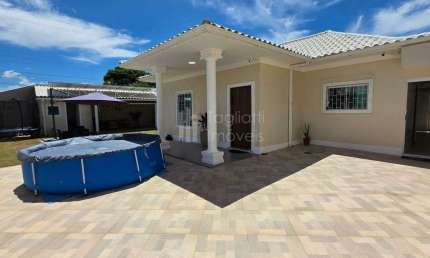 Casa a 200 metros da orla - Bairro Coqueiral / Araruama