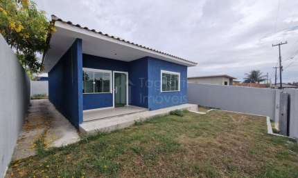 Casa com 3 quartos à venda na Rua Dos Profetas, 98, Parati, Araruama