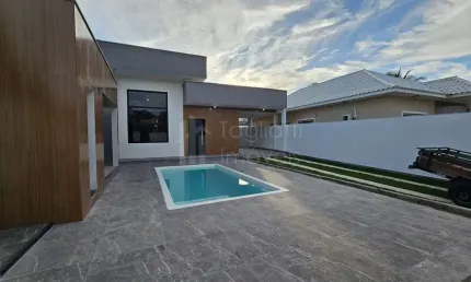 Casa com 3 quartos à venda na Rua Dos Gaúchos, 348, Vila Capri, Araruama