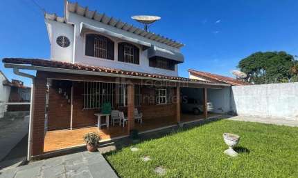 Casa com 4 quartos à venda no Coqueiral, Araruama 