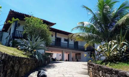 Casa com 8 quartos à venda na Rua Dos Lírios, Pontinha, Araruama