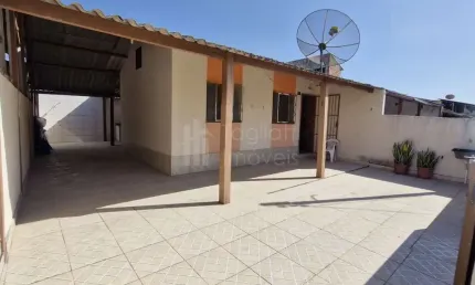 Casa Linear Perfeita para Quem Busca Tranquilidade! - Araruama - RJ