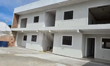 Casa com 2 quartos à venda na Rua Cláudia, Coqueiral, Araruama