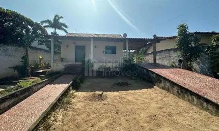 Casa com 2 quartos à venda na Rua Fortaleza, Coqueiral, Araruama