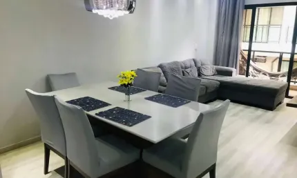 Apartamento à venda no bairro Jardim Las Palmas - Guarujá/SP