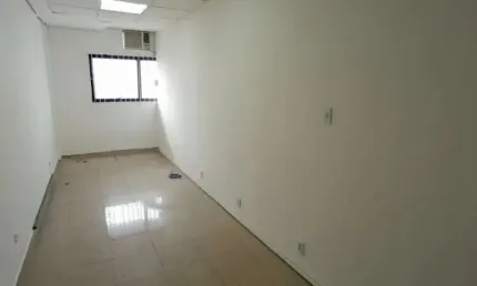 Sala Comercial para Venda em Jardim Santa Maria Guarujá-SP