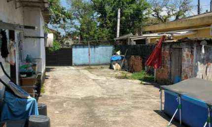 Casa à venda no bairro Vila Santo Antônio - Guarujá/SP