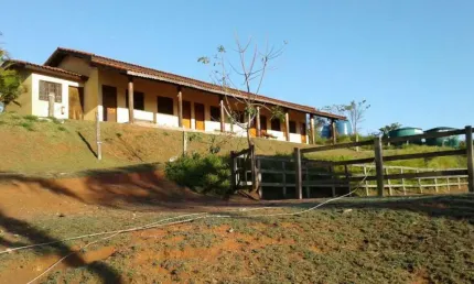 Fazenda à venda no Centro, Pinhalzinho 