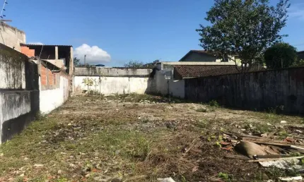 Terreno à venda no bairro Vila Santo Antônio - Guarujá/SP