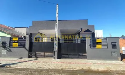 Linda casa à venda em itacolomi, balneário piçarras, santa catarina