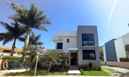 Casa à venda no bairro Cachoeira do Bom Jesus - Florianópolis/SC