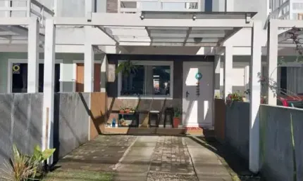 Sobrado à venda no bairro Ingleses do Rio Vermelho - Florianópolis/SC