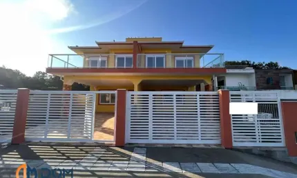 Casa à venda no bairro Ingleses do Rio Vermelho - Florianópolis/SC