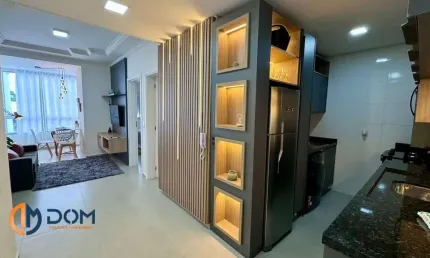 Apartamento mobiliado (porteira fechada) á aproximadamente 500 metros da praia dos ingleses