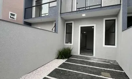 Sobrado à venda no bairro Ingleses - Florianópolis/SC