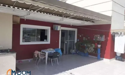Apartamento à venda no bairro Ingleses do Rio Vermelho - Florianópolis/SC