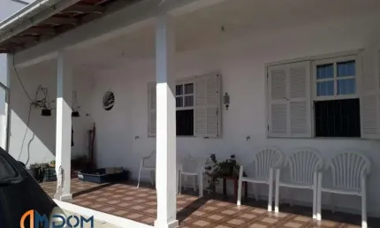 Casa à venda no bairro Ingleses do Rio Vermelho - Florianópolis/SC