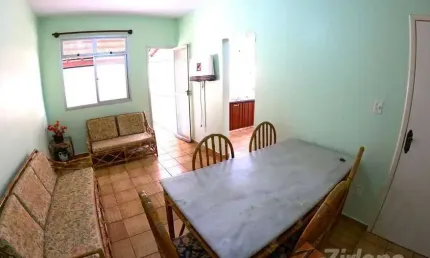 Apartamento de 03 quartos sendo 1 suite, na praia do morro.