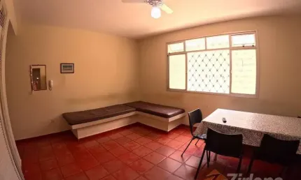 Apartamento de 3 quartos na praia do morro... sol da manhã.