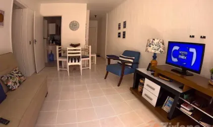 APARTAMENTO DE 1 QUARTO NA PRAIA DO MORRO A POUCOS METROS DA PRAIA.