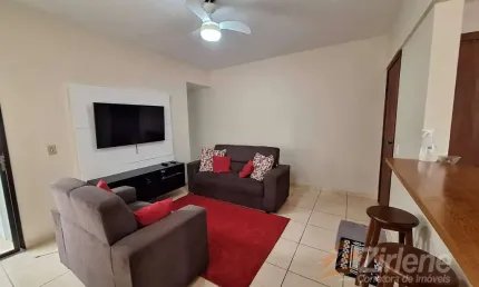 Oportunidade de apartamento, frente para rua na praia do morro.