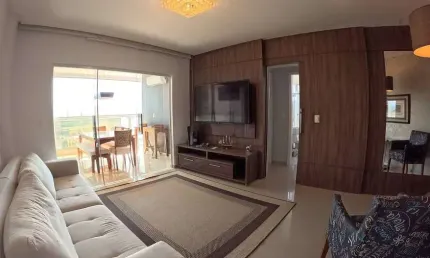 Apartamento de 02 quartos moderno, planejado e na localização perfeita