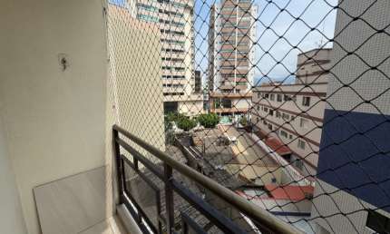 Caiçara, apto desocupado, 1d com elevador, 150 m da praia, aceita carro e F.B