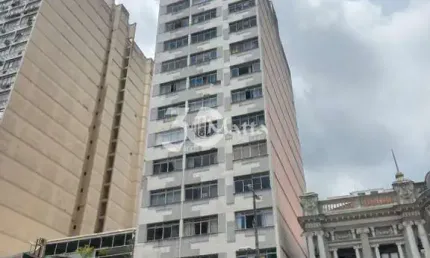 Kitnet / Stúdio para alugar na Avenida Barão do Rio Branco, 2244, Centro, Juiz de Fora
