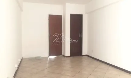 Sala comercial à venda no Centro, Juiz de Fora 