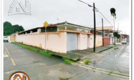 Casa à venda, 236 m² por R$ 440.000,00 - Montese - Fortaleza/CE
