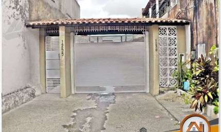 Casa à venda, 300 m² por R$ 750.000,00 - Montese - Fortaleza/CE