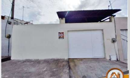 Casa com 3 dormitórios à venda, 180 m² por R$ 260.000,00 - Prefeito José Walter - Fortaleza/CE
