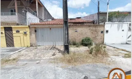 Casa à venda, 216 m² por R$ 460.000,00 - Parangaba - Fortaleza/CE