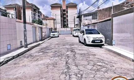 Casa em condomínio fechado com 2 quartos à venda na Avenida Prudente Brasil, Passaré, Fortaleza