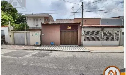 Casa com 2 quartos à venda na Rua Joaquim Magalhães, Benfica, Fortaleza