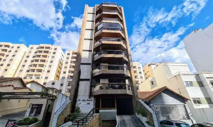 Apartamento com 3 quartos, no Granbery- Juiz de Fora - MG
