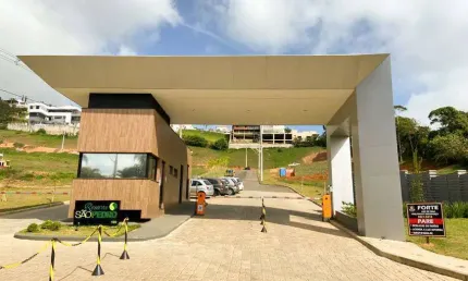 Lote com 462 m², no condomínio Reserva São Pedro, estuda permuta.