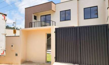Casa para venda tem 145 metros quadrados com 3 quartos em Marilândia - Juiz de Fora - MG
