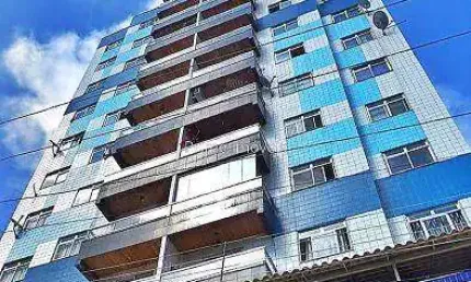 Apartamento com 2 quartos, no Alto dos Passos, estuda permuta.