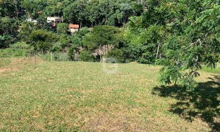 Ótima oportunidade! Terreno no Condomínio Bosque do Lago!