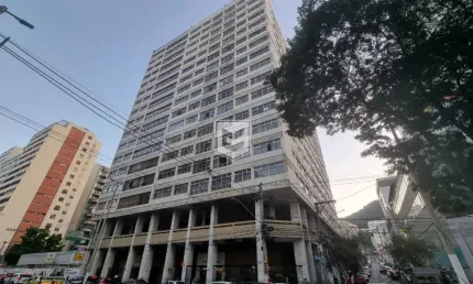 Apartamento com 4 quartos à venda na Avenida Barão do Rio Branco, Centro, Juiz de Fora