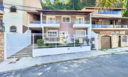 Casa com 4 quartos à venda no Bosque dos Pinheiros, Juiz de Fora 