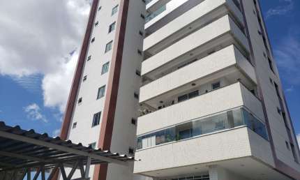 Apartamento de 106m2 com 3 quartos e duas vagas no Monte Castelo