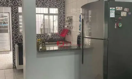 Casa para venda com 3 dromitorios e suite,com vaga para 2 carros na guilhermina e patriarca