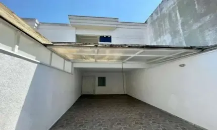 Sobrado a venda em Itaquera 3 Dormitórios sendo 1 Suíte, 2 Vagas, 97 m²