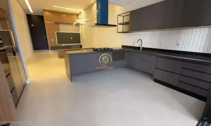 Casa em condomínio à venda 200 m², 3 suítes no bairro Swiss Park, Campinas/SP.