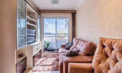 Apartamento com 72m², 3 dormitórios, 1 usado como closet no condomínio Ilhas do