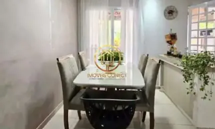Casa à venda no condomínio Jardim Interlagos, 2 dormitórios, 1 vaga, em Hortolân